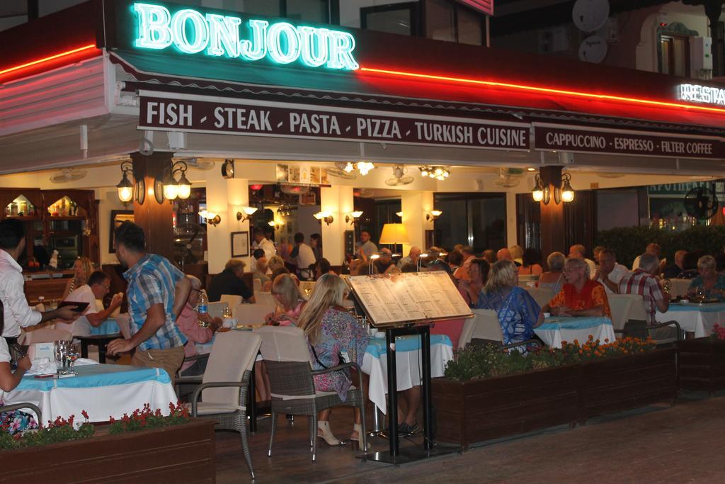 Bonjour Hotel มาร์มาริส ภายนอก รูปภาพ